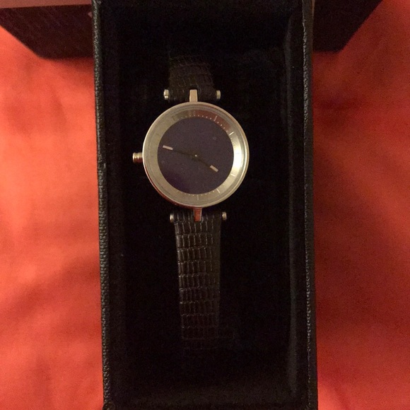 Brand new Domeni Co ladies watch - Picture 2 of 2